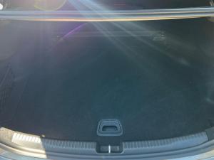 Mercedes-Benz C-Class C43 - Image 10