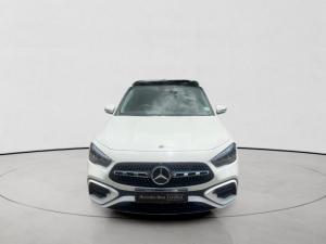 Mercedes-Benz GLA GLA200 Progressive - Image 2