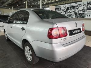 Volkswagen Polo Vivo sedan 1.4 Trendline auto - Image 4