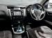 Nissan Navara 2.3D double cab SE auto - Thumbnail 9