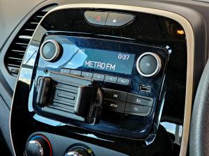 Renault Captur 66kW turbo Blaze - Image 12