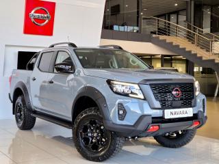 Nissan Navara 2.5DDTi double cab Pro-4X 4x4 Warrior