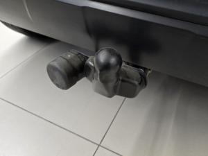 Mahindra XUV300 1.2T W6 - Image 15