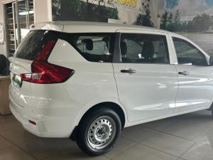 Suzuki Ertiga 1.5 GA - Image 2