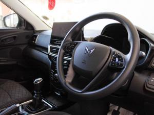 Mahindra XUV 3XO 1.2T MX3 manual - Image 13