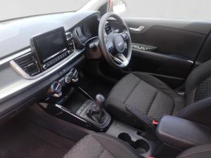 Kia Rio hatch 1.4 LS - Image 19