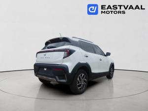 Mahindra XUV 3XO 1.2T AX5L - Image 7