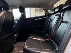 Honda Civic sedan 1.8 Elegance - Image 10