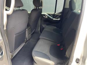 Nissan Navara 4.0 V6 double cab 4x4 LE - Image 10