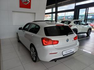 BMW 1 Series 118i 5-door auto - Image 3