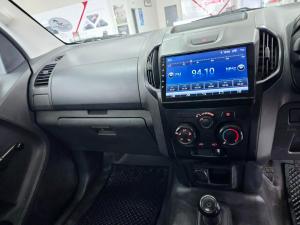 Isuzu KB 250D-Teq Fleetside - Image 15