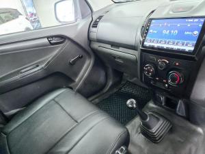 Isuzu KB 250D-Teq Fleetside - Image 20