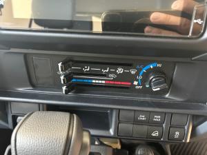 Toyota Land Cruiser 79 2.8GD-6 double cab - Image 13