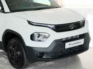 Tata Punch 1.2 Adventure - Image 13