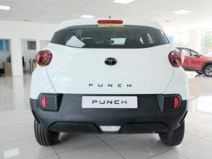 Tata Punch 1.2 Adventure - Image 4