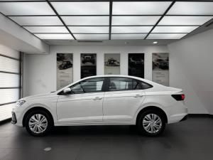 Volkswagen Polo sedan 1.6 auto - Image 5