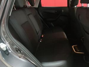 Suzuki Vitara Brezza 1.5 GL auto - Image 17