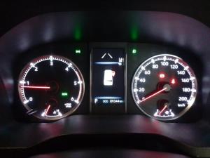 Toyota Quantum 2.8 LWB bus 9-seater VX Premium - Image 11