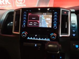 Toyota Quantum 2.8 LWB bus 9-seater VX Premium - Image 17