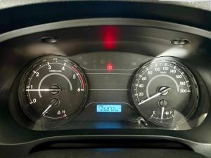 Toyota Hilux 2.4GD single cab S (aircon) - Image 3