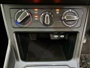Volkswagen Polo hatch 1.0TSI - Image 7