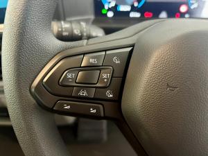 Volkswagen Transporter 2.0TDI Kombi SWB Basic - Image 6