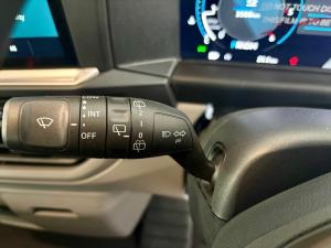 Volkswagen Transporter 2.0TDI Kombi SWB Basic - Image 9