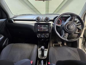 Suzuki Swift 1.2 GLX auto - Image 16