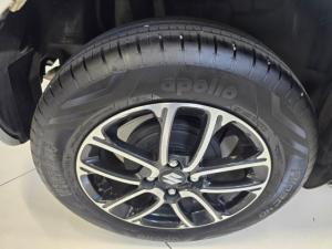 Suzuki Swift 1.2 GLX auto - Image 17