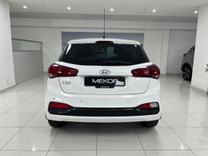 Hyundai i20 1.4 Fluid auto - Image 5