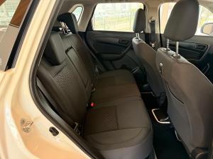 Suzuki Vitara Brezza 1.5 GL auto - Image 10