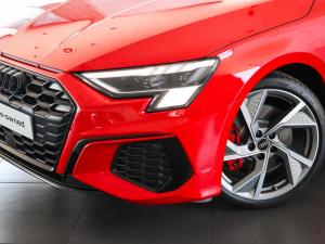 Audi S3 sedan quattro - Image 2