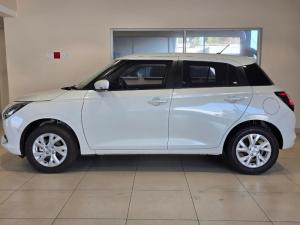 Suzuki Swift 1.2 GL+ auto - Image 2