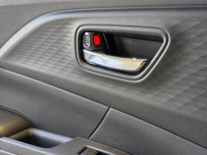 Suzuki Swift 1.2 GL+ auto - Image 10