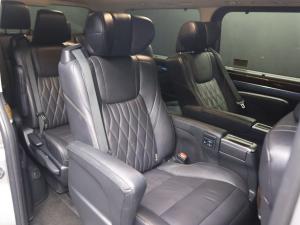 Toyota Quantum 2.8 LWB bus 9-seater VX Premium - Image 11