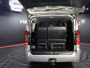 Toyota Quantum 2.8 LWB bus 9-seater VX Premium - Image 1