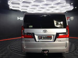 Toyota Quantum 2.8 LWB bus 9-seater VX Premium - Image 5
