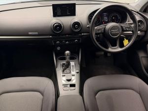 Audi A3 sedan 30TFSI - Image 13