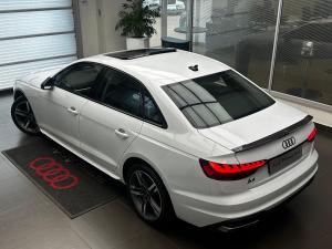 Audi A4 35TFSI Advanced - Image 6