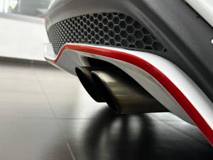 Ford Fiesta ST200 - Image 10