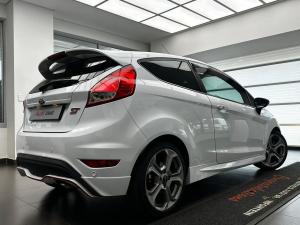 Ford Fiesta ST200 - Image 11