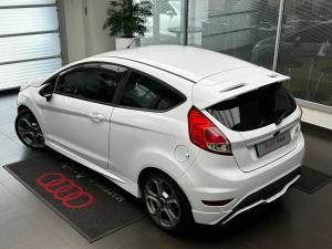 Ford Fiesta ST200 - Image 6