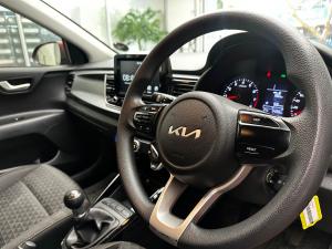 Kia Rio hatch 1.2 LS - Image 16