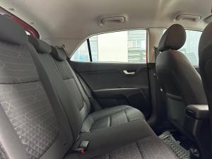 Kia Rio hatch 1.2 LS - Image 20