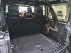 Jeep Wrangler Unlimited 3.6 Rubicon - Image 10