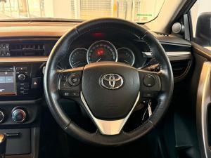 Toyota Corolla 1.6 Prestige auto - Image 13