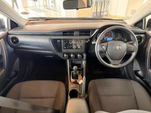 Toyota Corolla Quest 1.8 Plus auto - Image 12