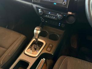 Toyota Hilux 2.8GD-6 double cab Raider auto - Image 19