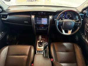 Toyota Fortuner 2.8GD-6 Epic Black - Image 12