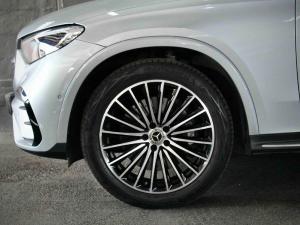 Mercedes-Benz GLC GLC300d coupe 4Matic Avantgarde - Image 4